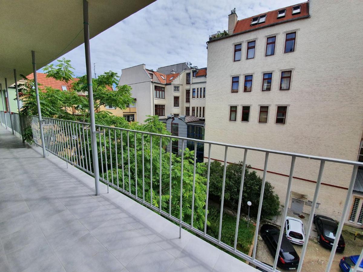 Appartement Sonya à Wrocław Extérieur photo